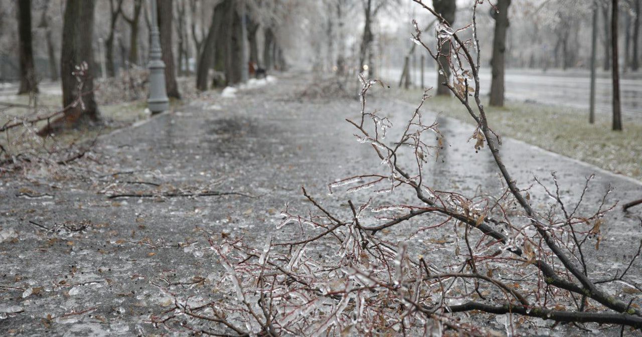 IGSU avertizează populația: evitați deplasările neesențiale și adaptați viteza pe drumurile cu polei