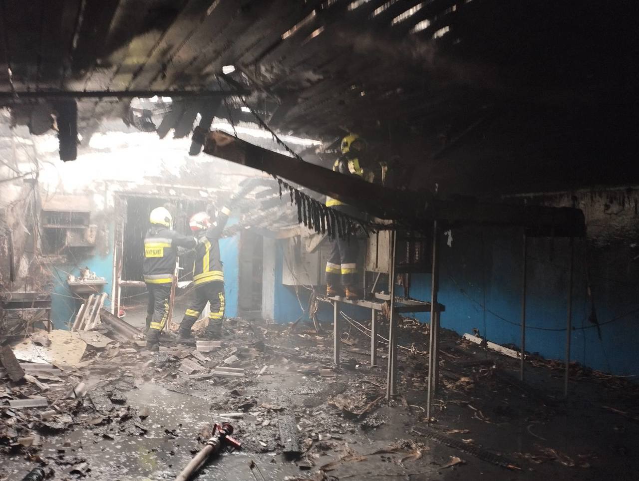 IGSU: Chickens rescued from farm fire in Edineț