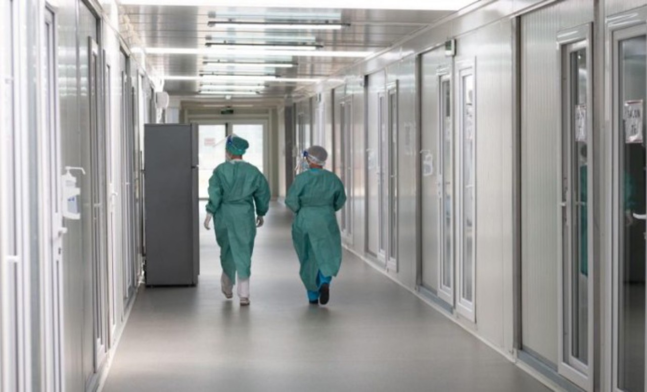 Problemele din spitale, reclamate de pacienți la Avocatul Poporului: Soluții pentru a îmbunătăți relația pacient-medic