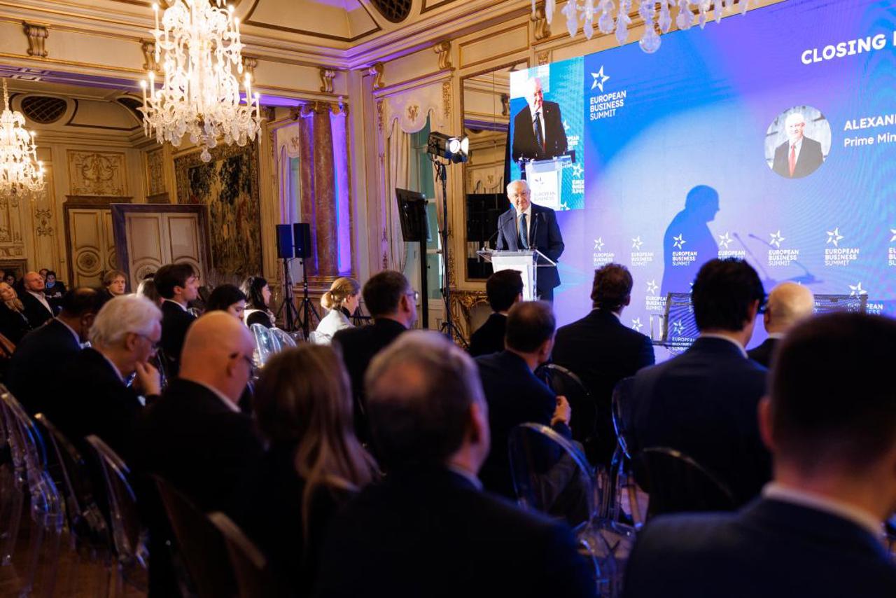 Premierul Alexandru Munteanu, mesaj ferm proeuropean la Summitul European de Business 2025: „Moldova este deschisă. Moldova este competitivă. Moldova este pregătită”