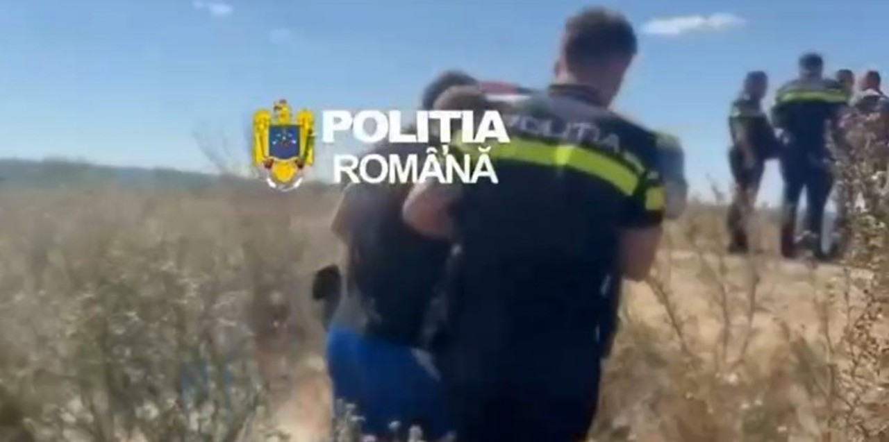 Ar fi furat o mașină din Bulgaria: Un moldovean, prins de polițiștii români după ce a fost căutat aproape trei zile
