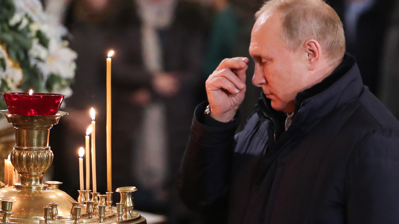 «Все надежды обращены в сторону Тегерана». Нефтегазовые доходы России рухнули вдвое второй месяц подряд