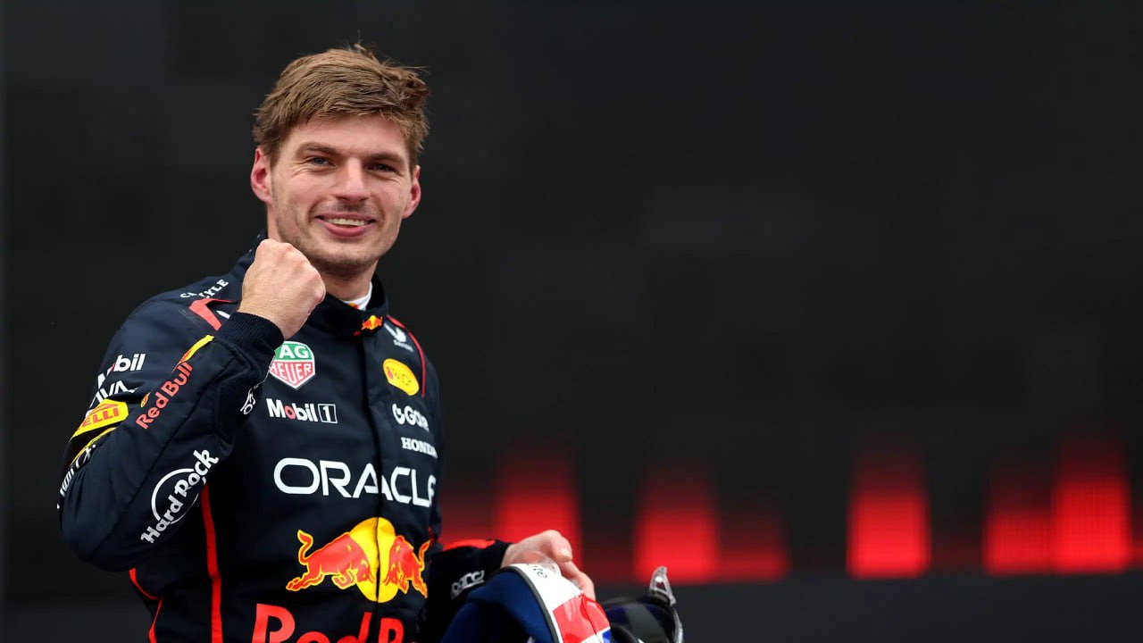 Max Verstappen rămâne la Red Bull Racing până în 2030