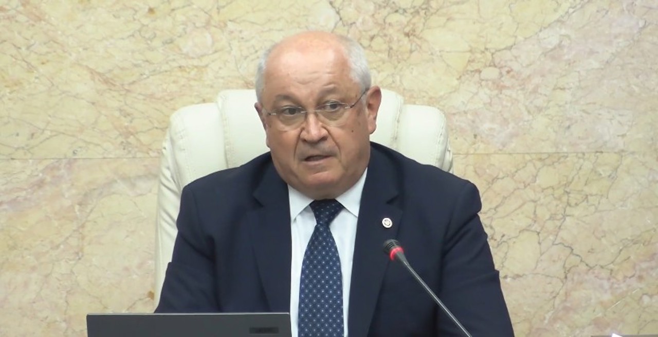 Premierul, către președinta Confederației Patronatelor: „M-am așteptat la mai multă expertiză decât a unui poștaș care transmite scrisori”