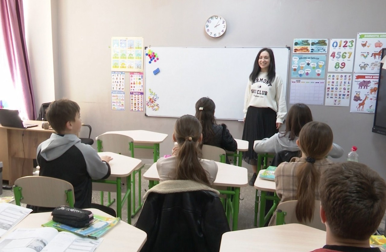 У детей и молодежи в Дубоссарах появилась возможность бесплатно изучать английский