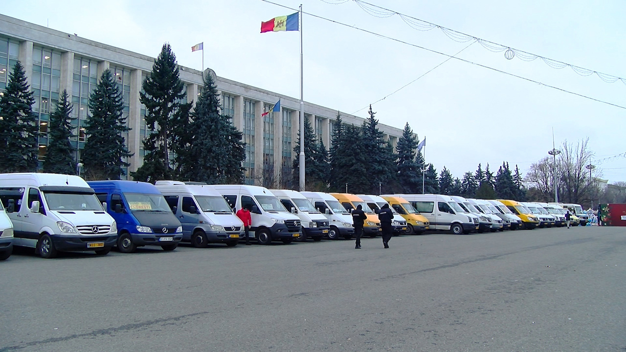 APOTA amenință cu proteste dacă nu este stopat transportul din Calea Moșilor: „Termenele au fost depășite”
