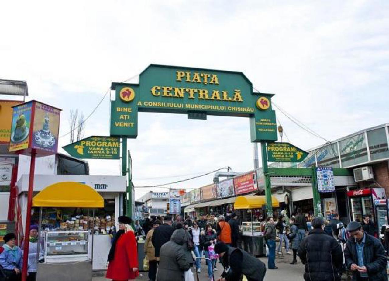 Nu lăsați cumpărăturile pe ultima sută de metri: orar modificat în magazine și piețe