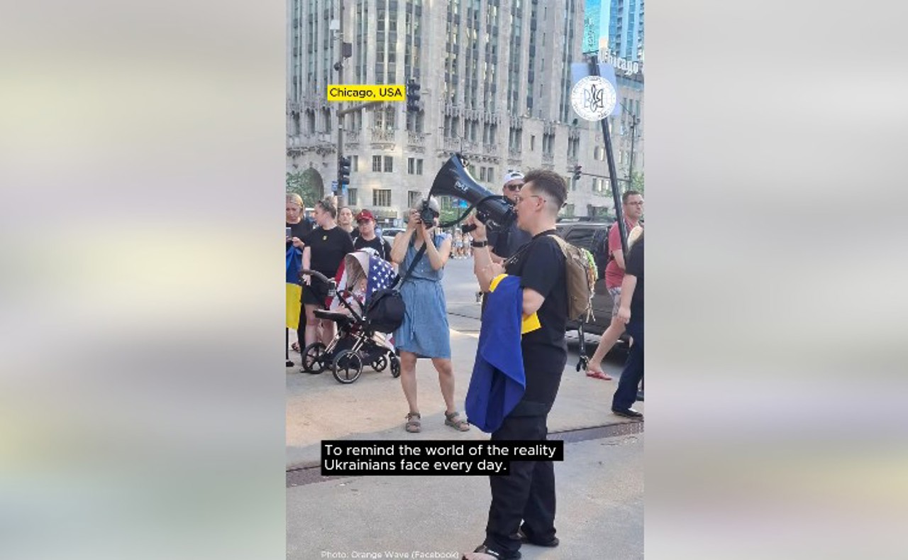 Membrii comunității ucrainene din Chicago au protestat: S-au întins pe asfalt în memoria civililor uciși în atacurile rusești 