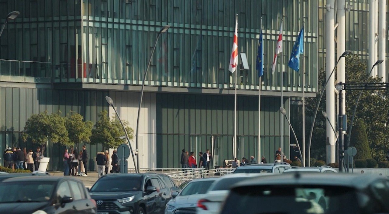 Un grup de deputați din R. Moldova se află în Georgia. Deplasarea a generat controverse la Chișinău 