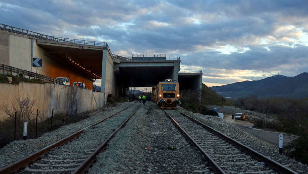 Traficul feroviar din Grecia va fi reluat treptat din 22 martie