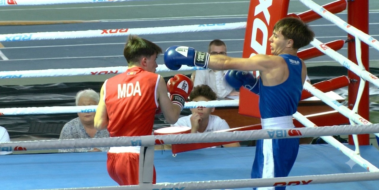 Adrenalină la cote maxime și schimburi spectaculoase de lovituri! La Chișinău au început Campionatele Republicii Moldova la box