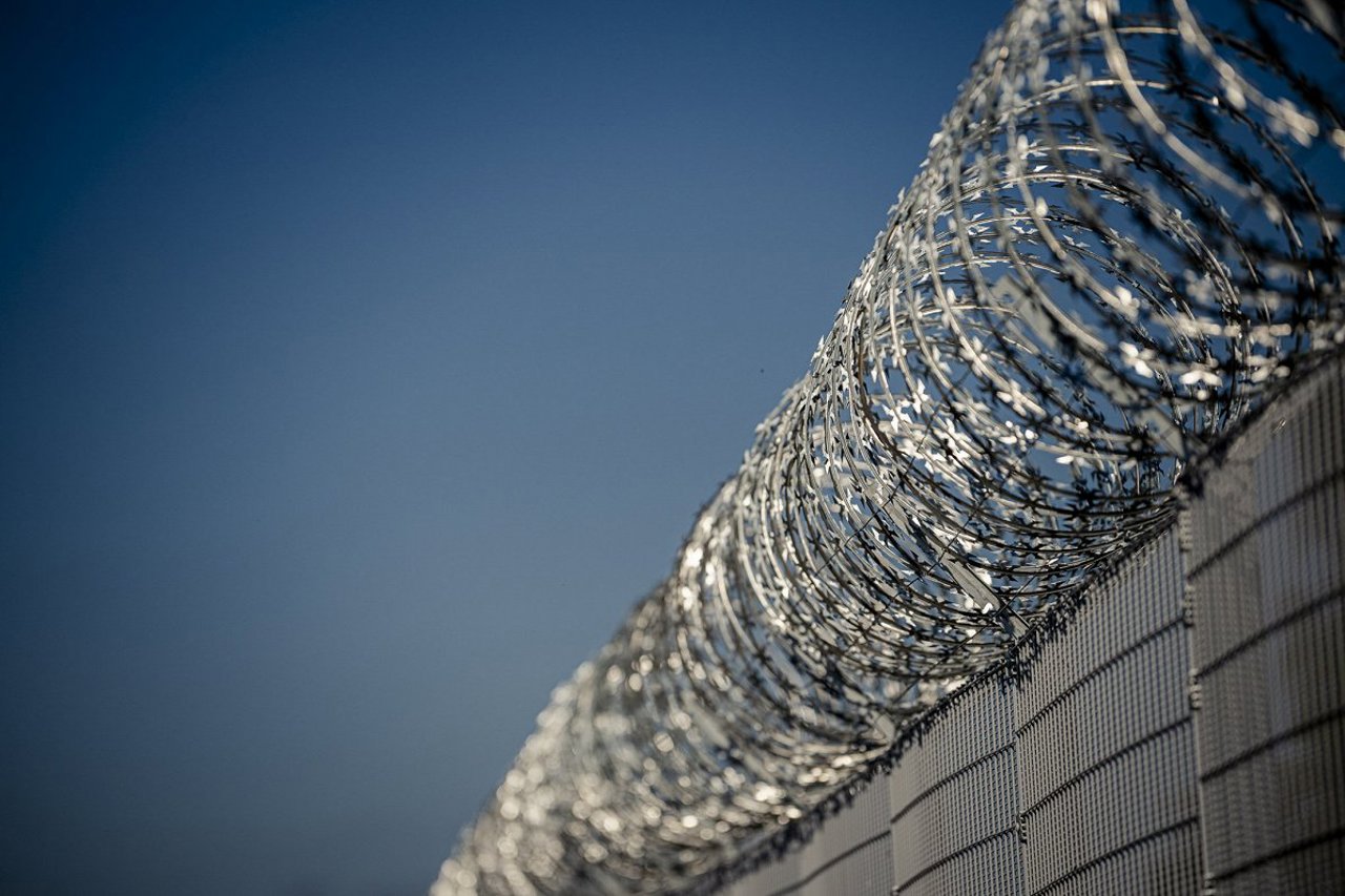 Латвия отгородилась от России 280-километровым забором