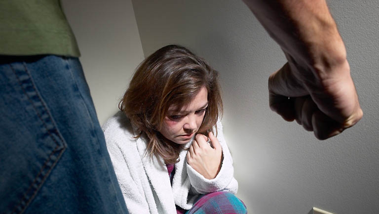 Жителя Окницы приговорили к четырем годам лишения свободы за оскорбление жены и детей