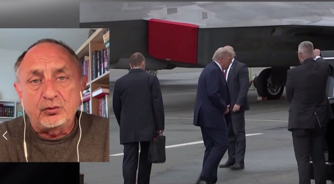 Политолог Морозов: встреча Путина и Трампа пройдет по старому сценарию