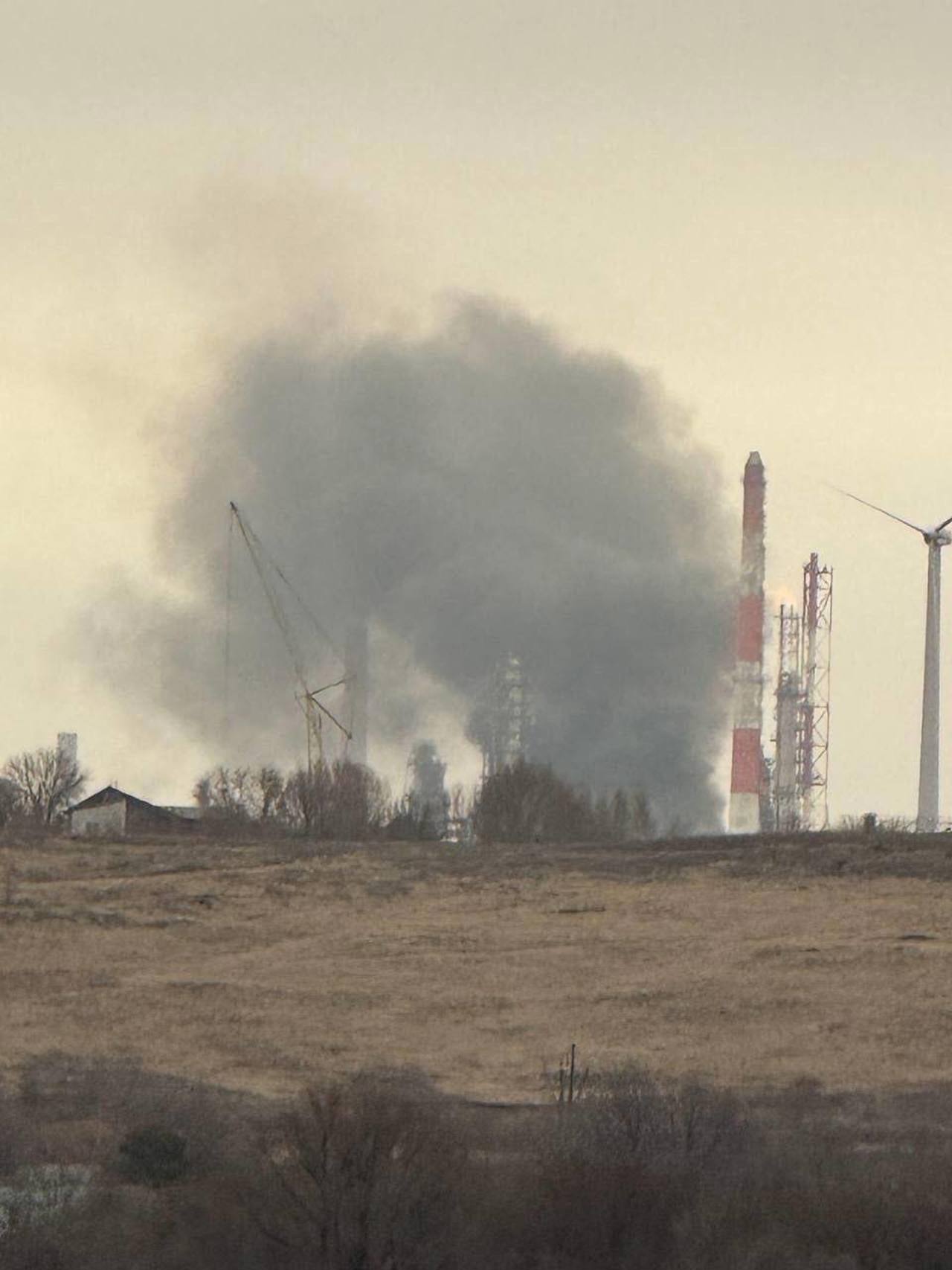 Россия ударила по Одесской области, а ВСУ атаковали саратовский НПЗ