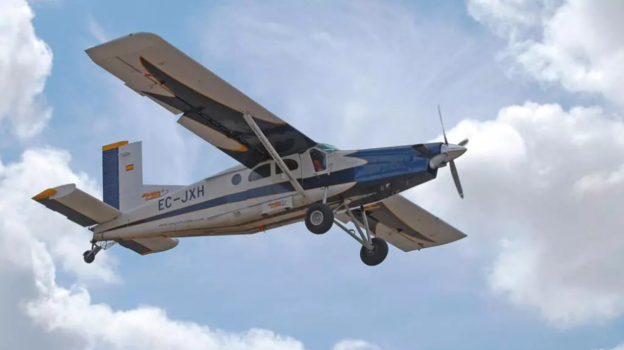 All 11 killed in skydiving aircraft crash in France