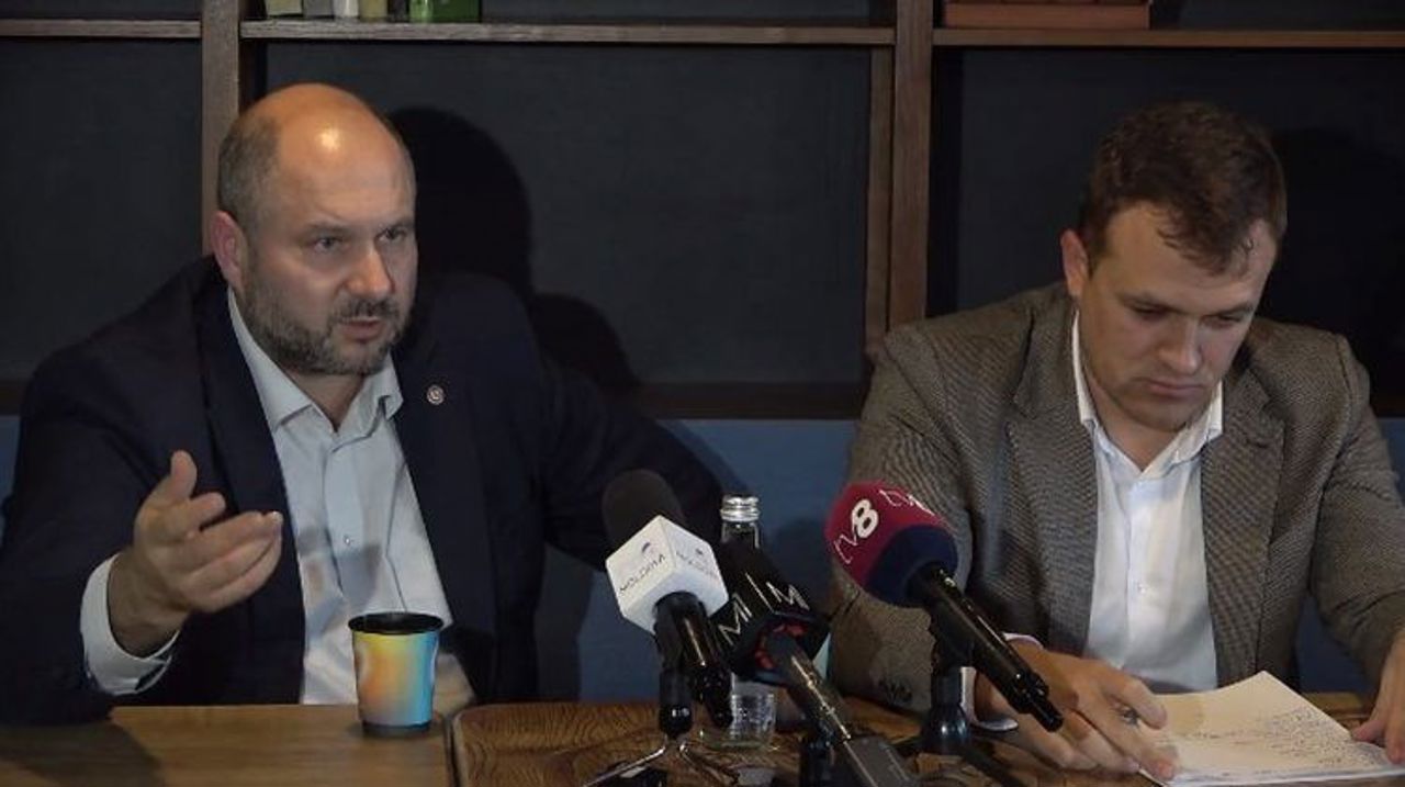 Бытовые потребители газа и электроэнергии могут сменить поставщика