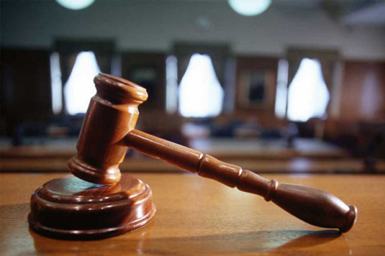 Додоны перед судом