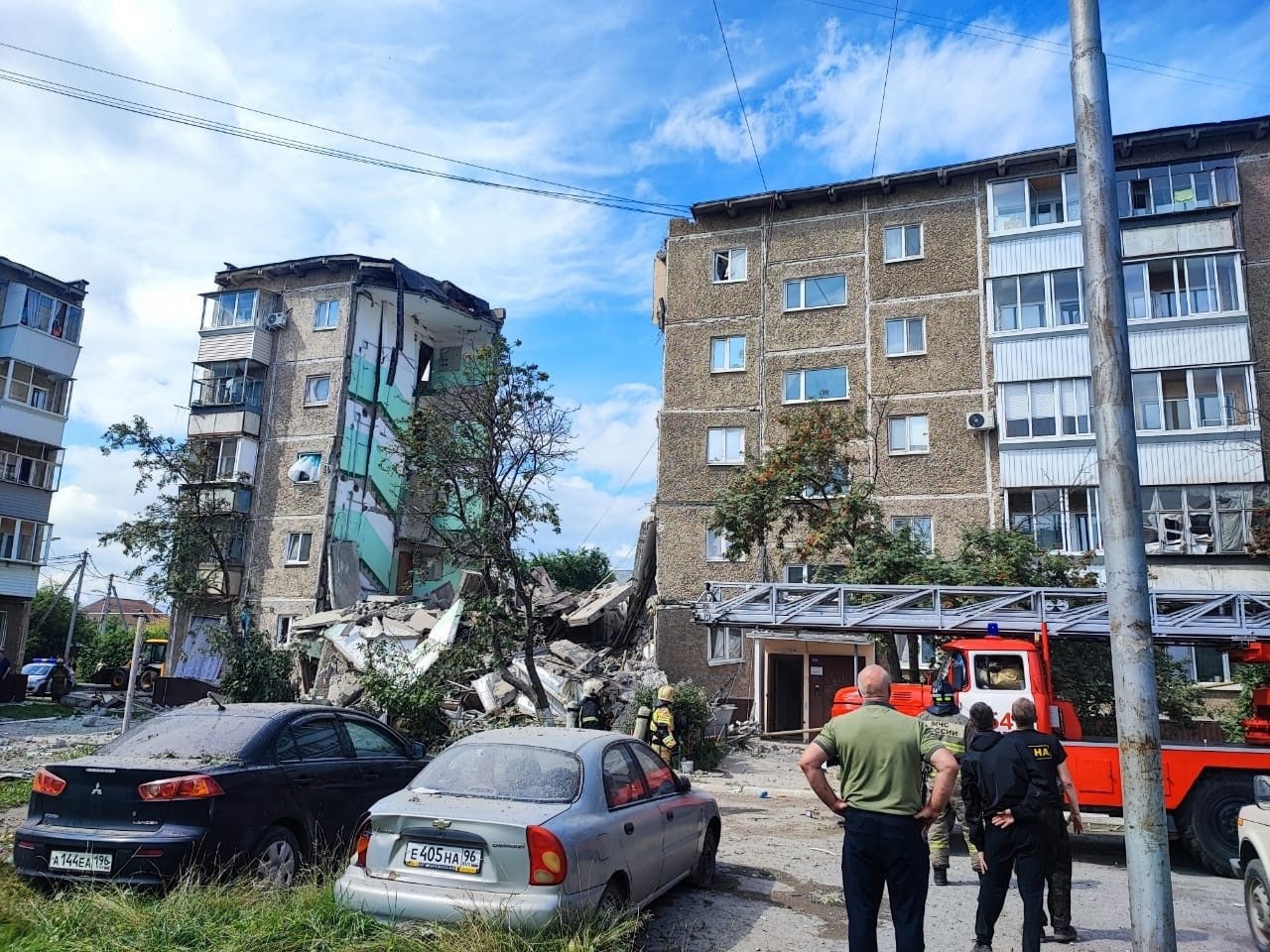 Число погибших при взрыве газа в Нижнем Тагиле выросло до четырех