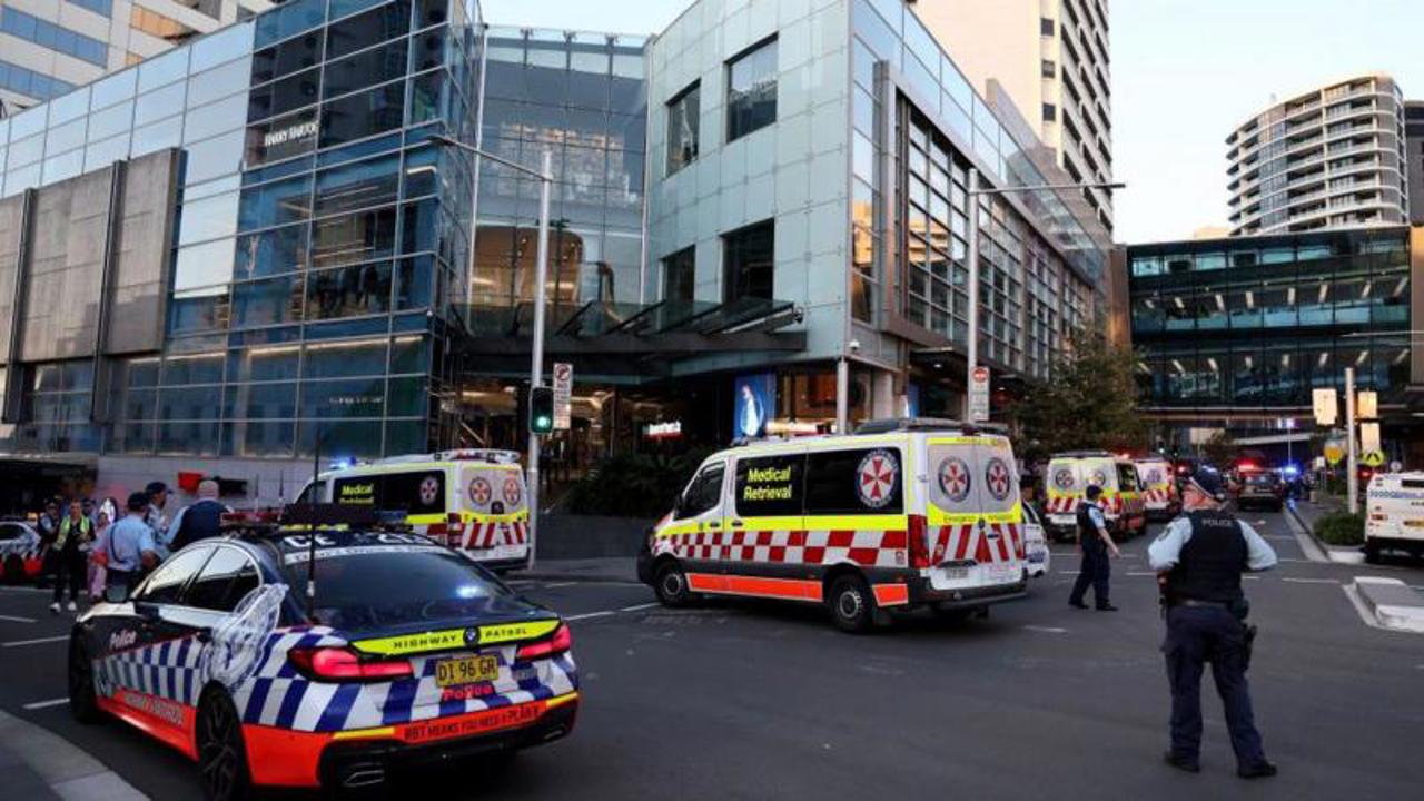 Atac la un centru comercial din Sydney. Șase persoane au fost ucise