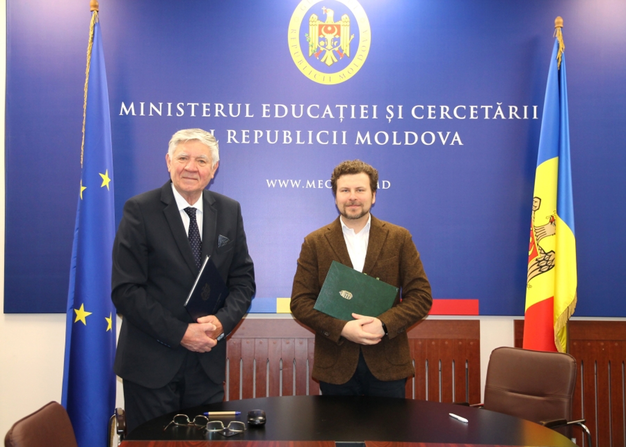 Patruzeci de tineri din R. Moldova vor primi burse pentru a studia în Ungaria 