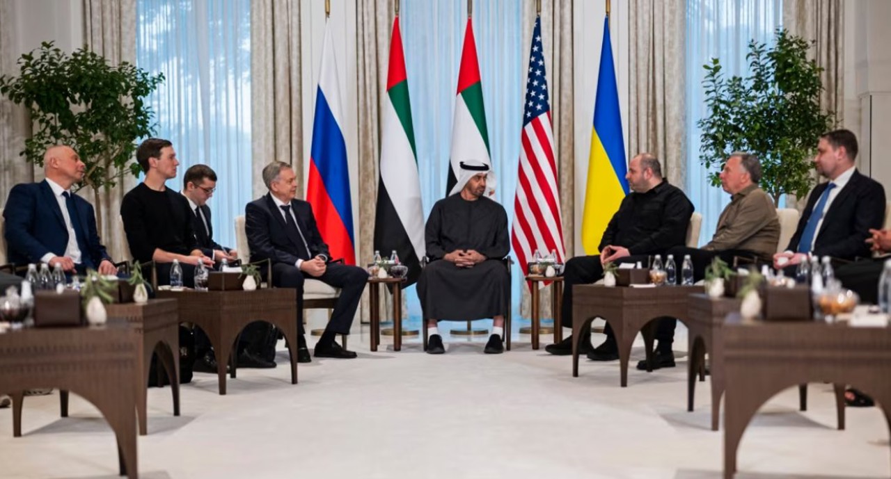 Переговоры по Украине в Абу-Даби, покушение на генерала Алексеева и реакция Москвы: разбор с Дмитрием Гудковым