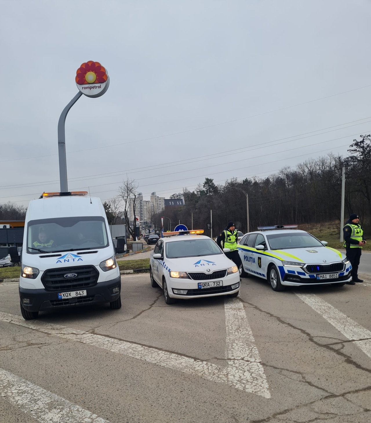 Servicii ilegale de transport sau fără bilete pentru pasageri: Amenzi de zeci de mii de lei pentru șoferi