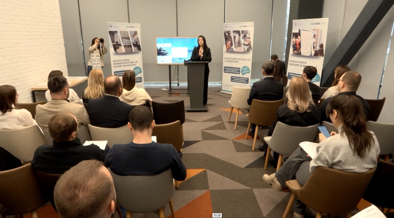 Granturi pentru antreprenori: 26 de tineri au primit până la 250 de mii de lei