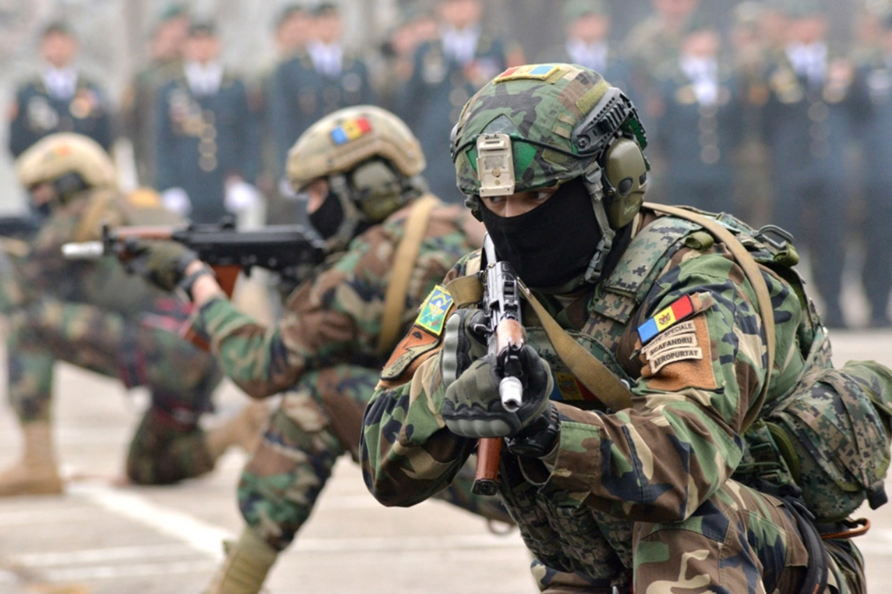 „Neutralitatea nu înseamnă să trăiești într-un vid”: Cum R. Moldova a fost impusă de Federația Rusă să adopte acest statut
