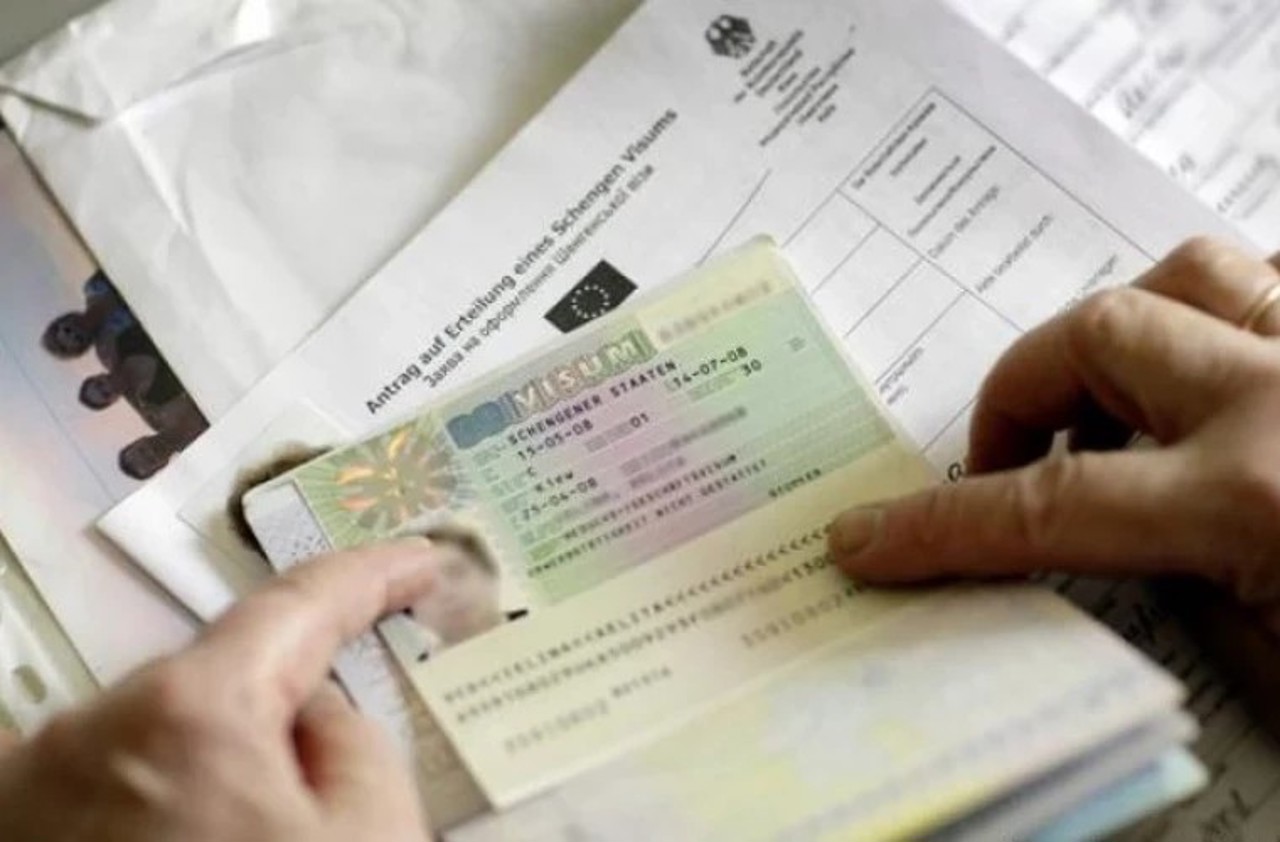 Mai mulți cetățeni ai R. Moldova, păcăliți să dea bani pentru a fi angajați în Germania: atenționare de la poliție