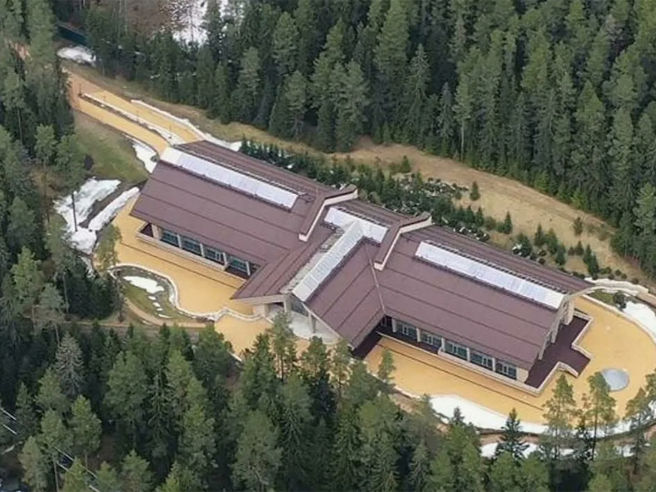 The Valdai Fortress: Russia deploys seven new air defense towers to protect Putin’s residence