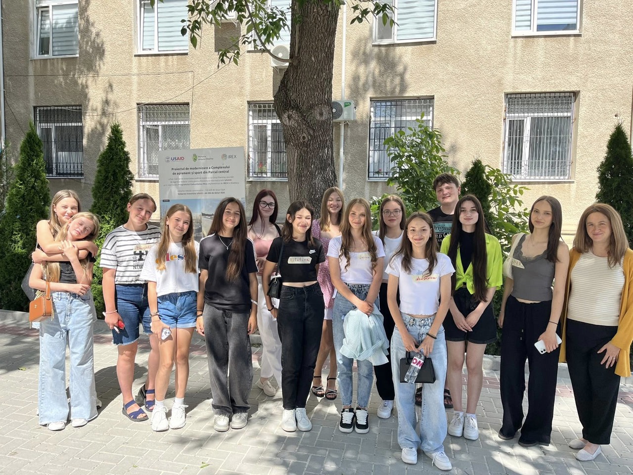 facebook.com/CTDrochia / Tinerii din Drochia implicați în activități de vară la Centrul de Tineret din Drochia