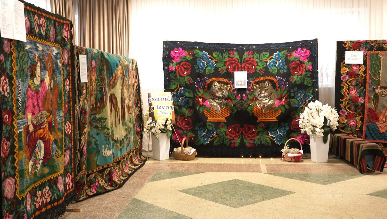 Dor țesut în lână, la Edineț: „Tot ce este făcut de mâinile gospodinelor trebuie transmis din generație în generație”