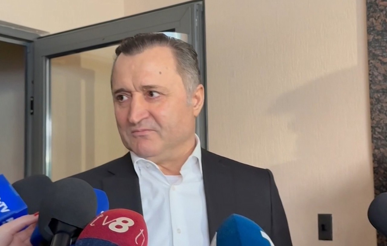 Fostul prim-ministru, Vlad Filat, a fost audiat în dosarul lui Vladimir Plahotniuc 