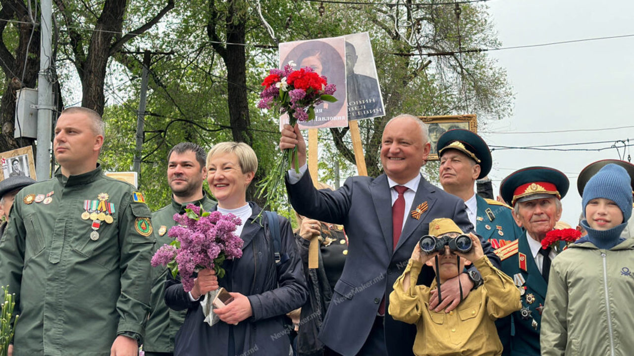 Dodon anunță că va încălca din nou legea, pe 9 mai: Va purta simboluri ale războiului rus. Grosu: „O provocare”