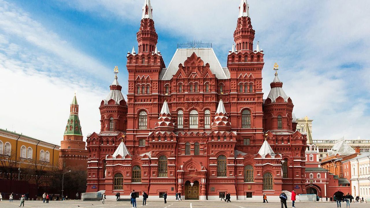 Kremlinul va „tăia” din finanțarea pentru mai multe proiecte, ca să economisească bani pentru război 