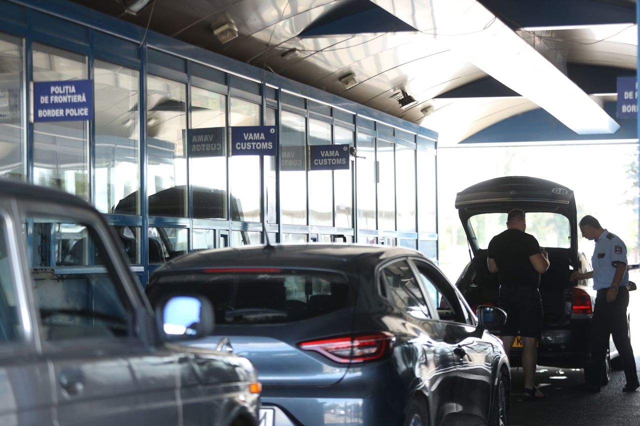 Serviciul Vamal: Au mai rămas două zile pentru vămuirea unui mijloc de transport cu reducere de 70%