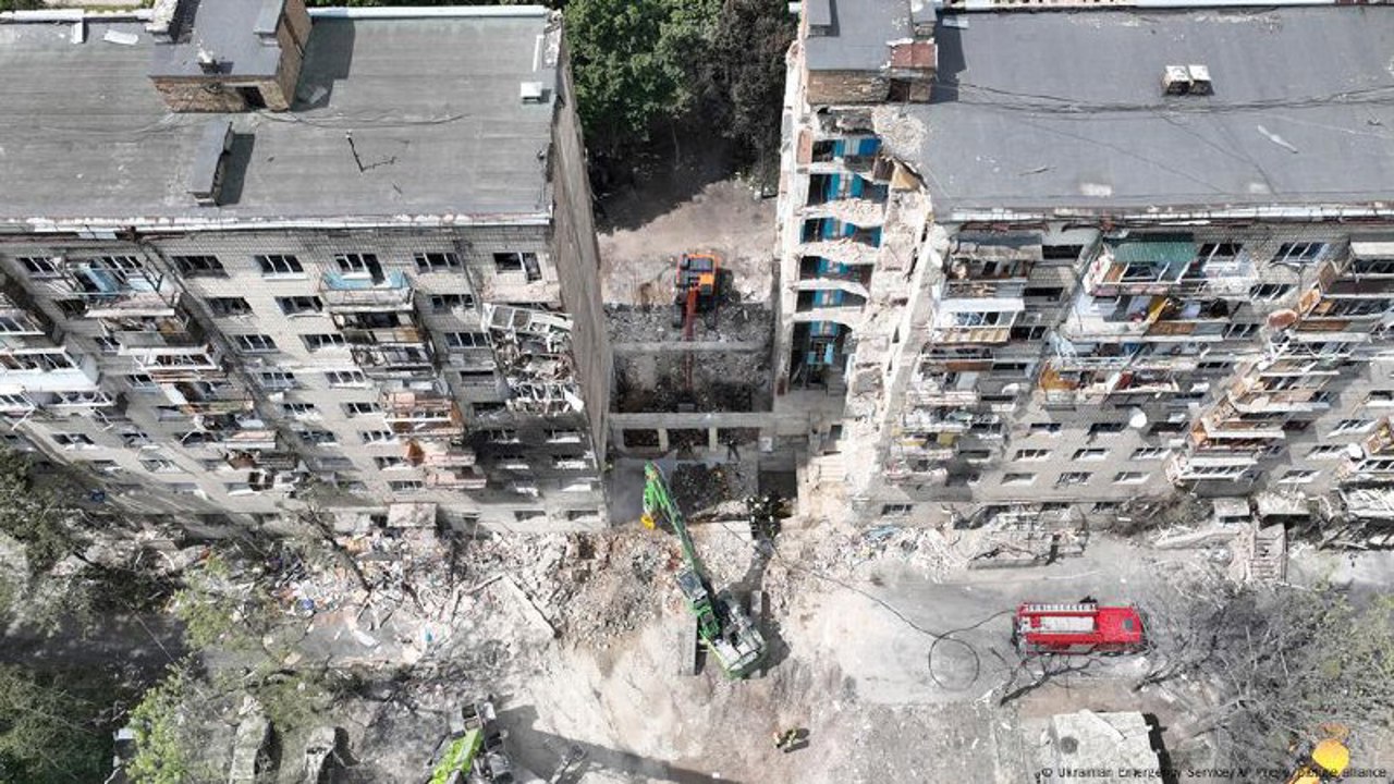 Atac nocturn asupra Kievului: cinci persoane au murit și peste 20 au fost rănite în urma bombardamentelor rusești