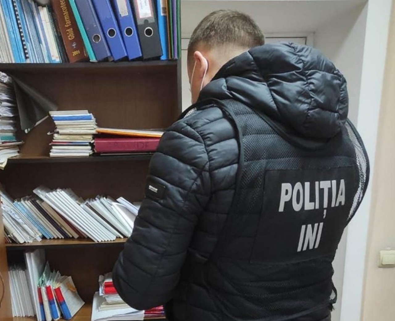 Președintele Parlamentului despre demisia angajaților INI după reținerile în cazul mitei de 400.000 de dolari: „Important este interesul public”