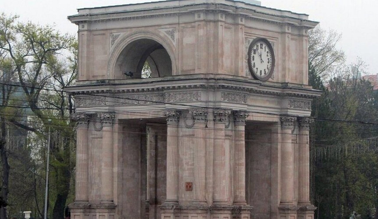 Молдова закрепит часовой пояс в законе спустя три десятилетия