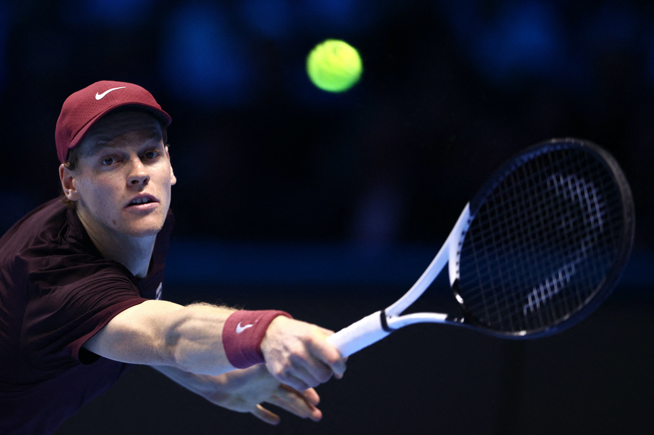 Sinner este în semifinalele turneului final ATP de la Torino