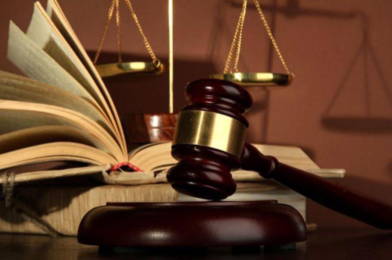 Șapte persoane acuzate că ar fi prejudiciat statul cu 3.7 milioane de lei, achitate de instanță