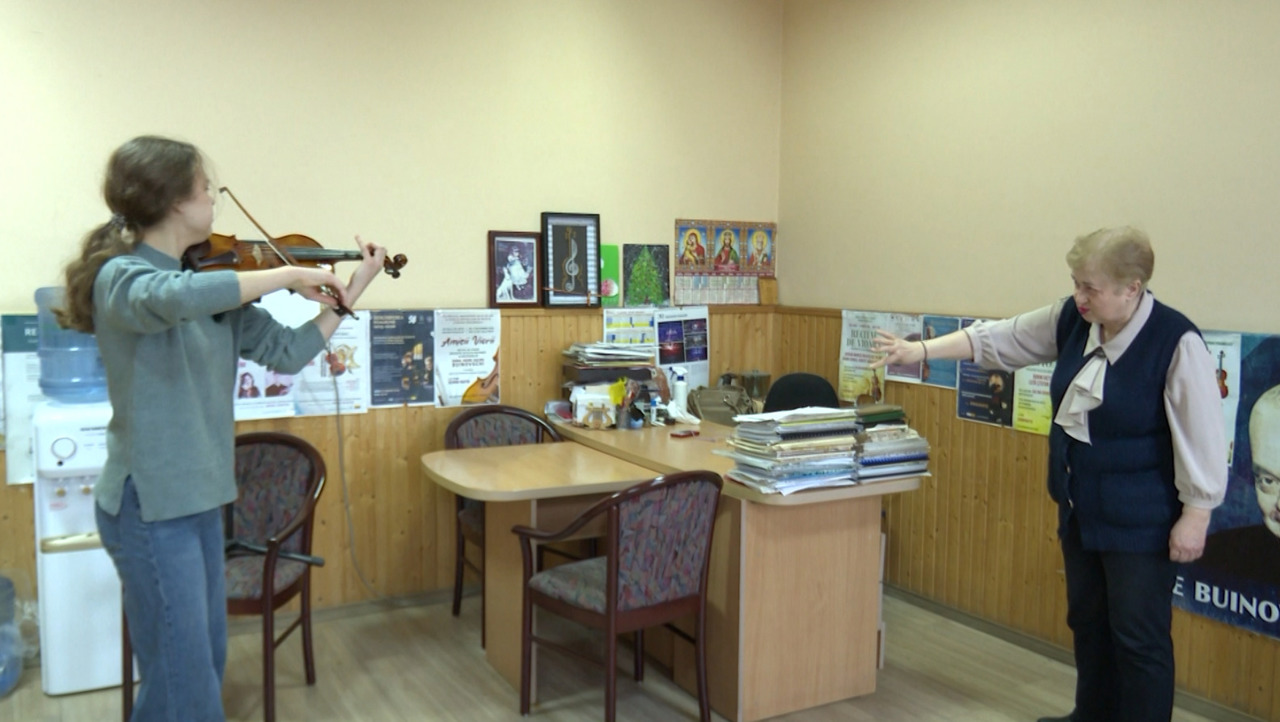 O viață dedicată viorii: Galina Buinovschi și generațiile de muzicieni pe care le-a crescut