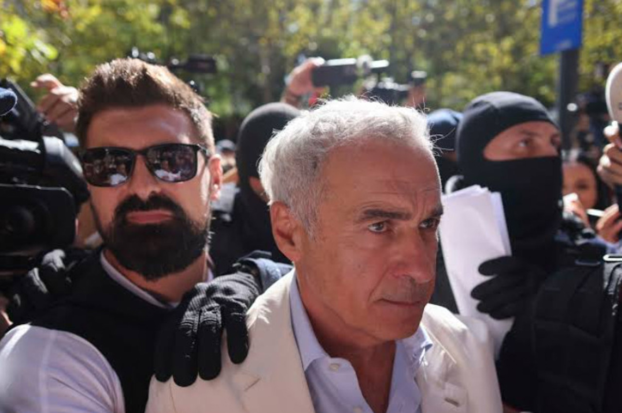 Călin Georgescu, reținut într-un dosar de înșelăciune cu un prejudiciu de 1.1 milioane de euro