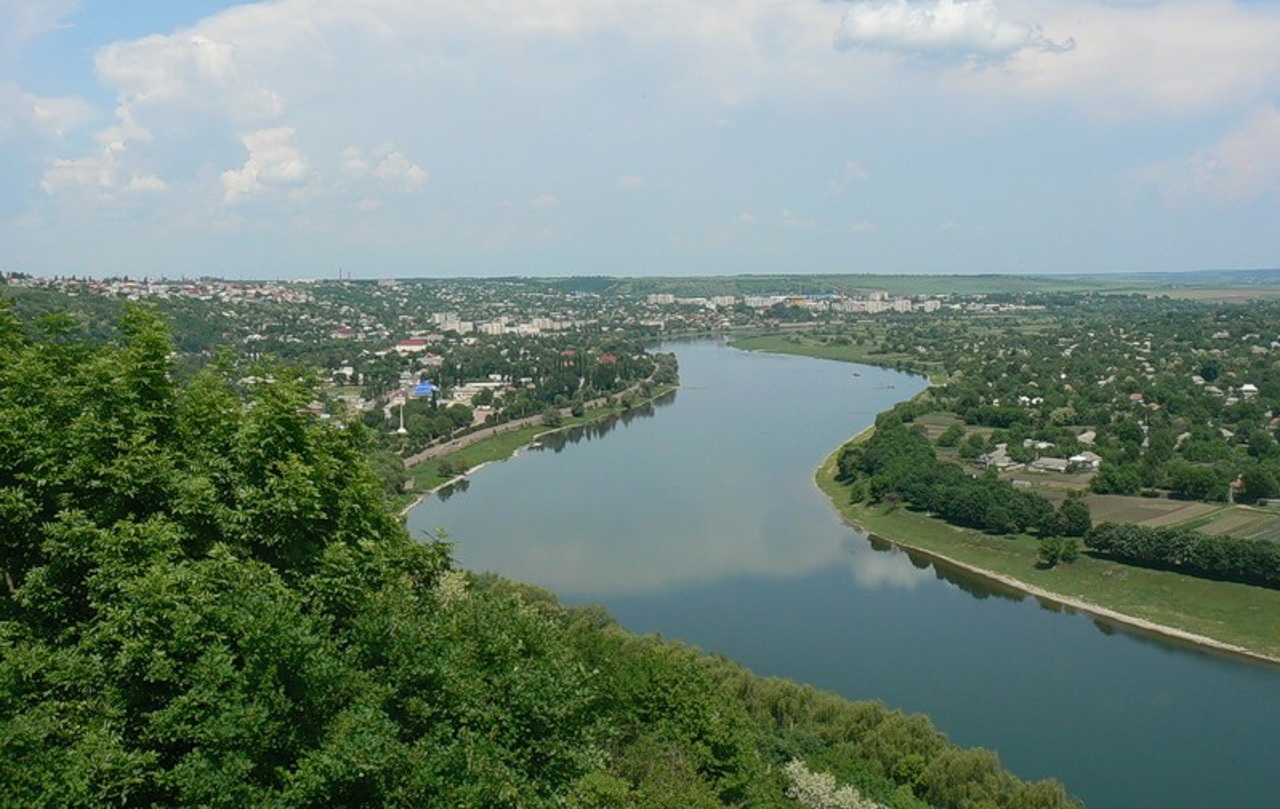Министерство окружающей среды обратилось к гражданам из-за загрязнения Днестра в районе Бендер