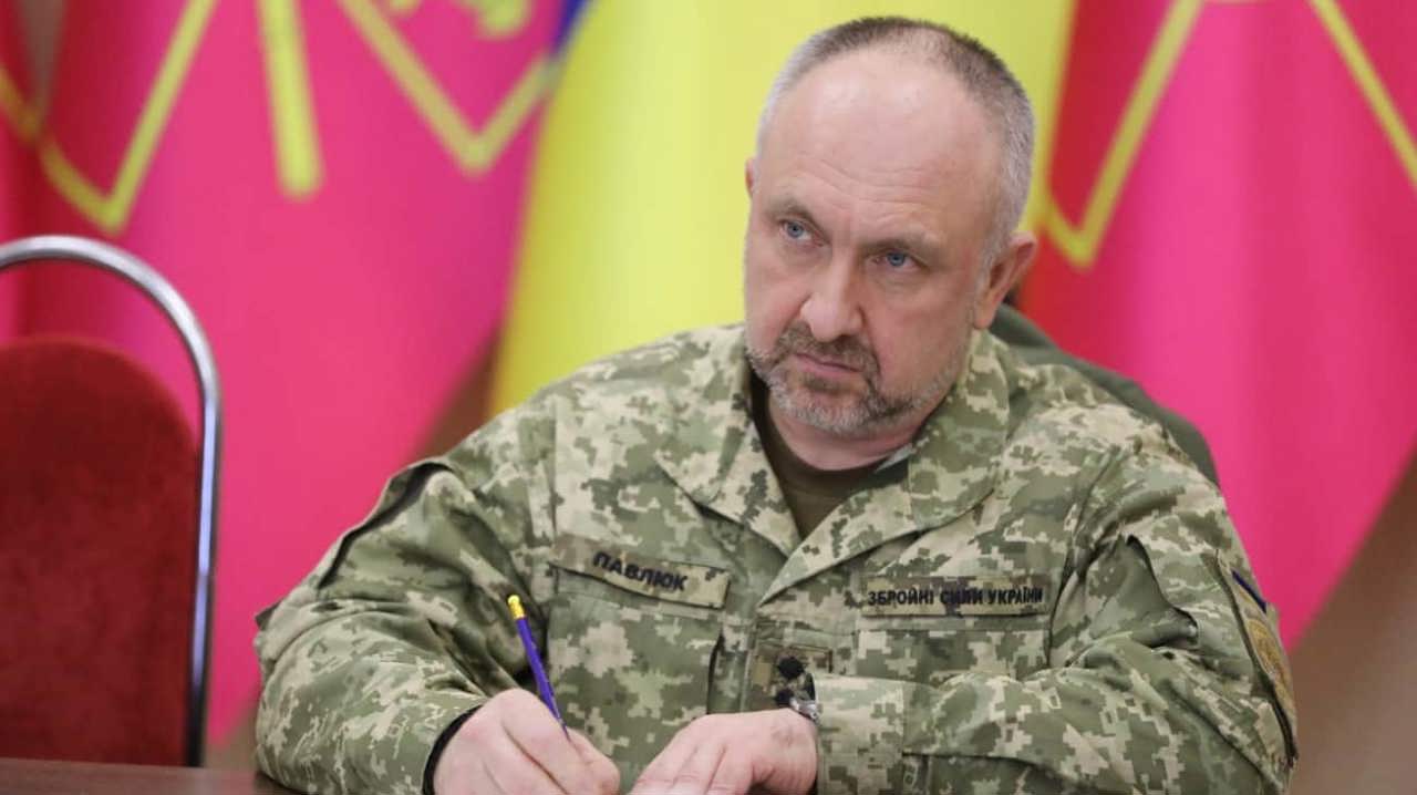 Zelenskiy appoints Oleksandr Pavliuk as new ground forces chief