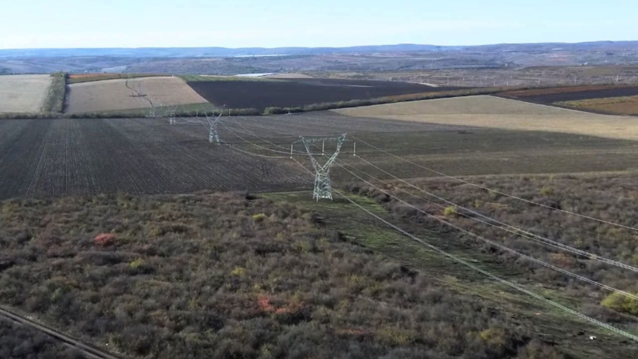 Строительство линии электропередачи Вулканешты–Кишинёв завершено на 99%