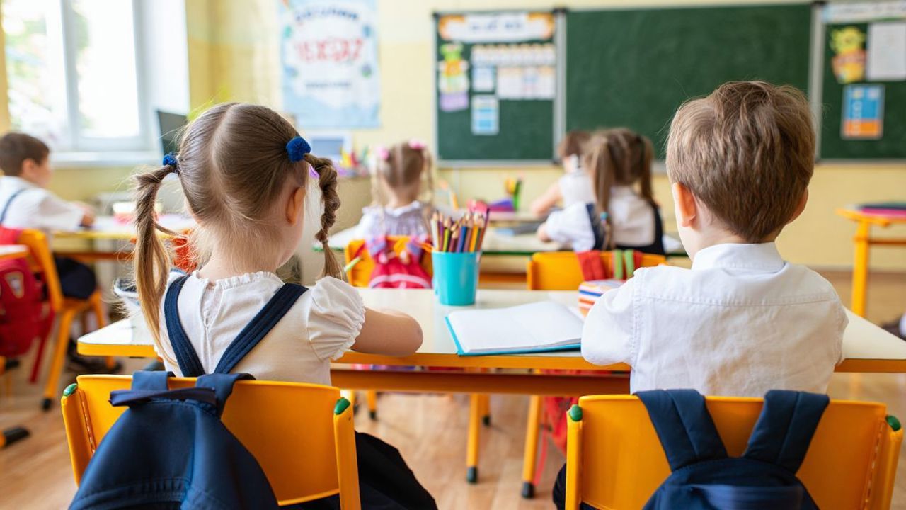 426 new teachers join Moldova’s schools as government boosts financial support