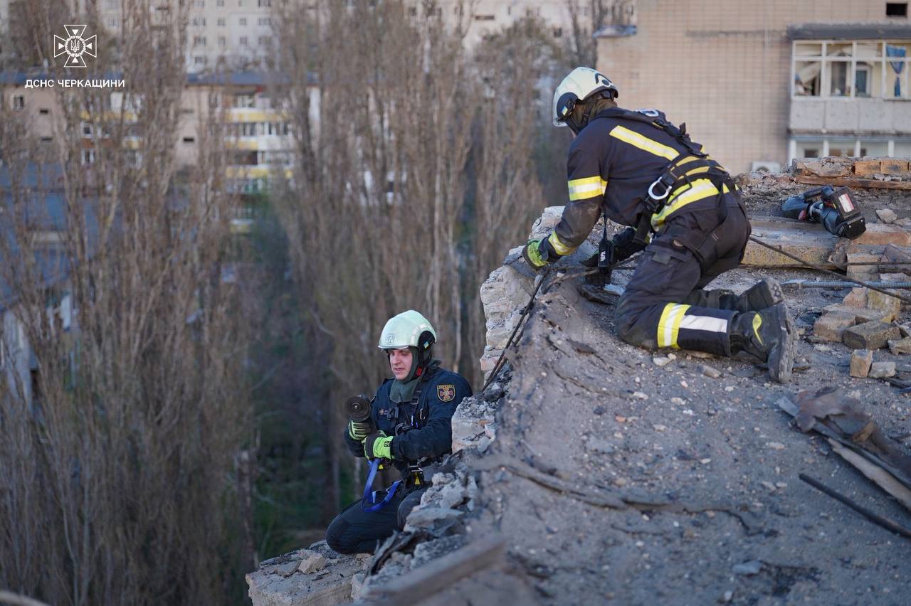 Atacuri rusești în Ucraina: copil de 8 ani ucis la Cerkasî, cel puțin cinci morți la Dnipro