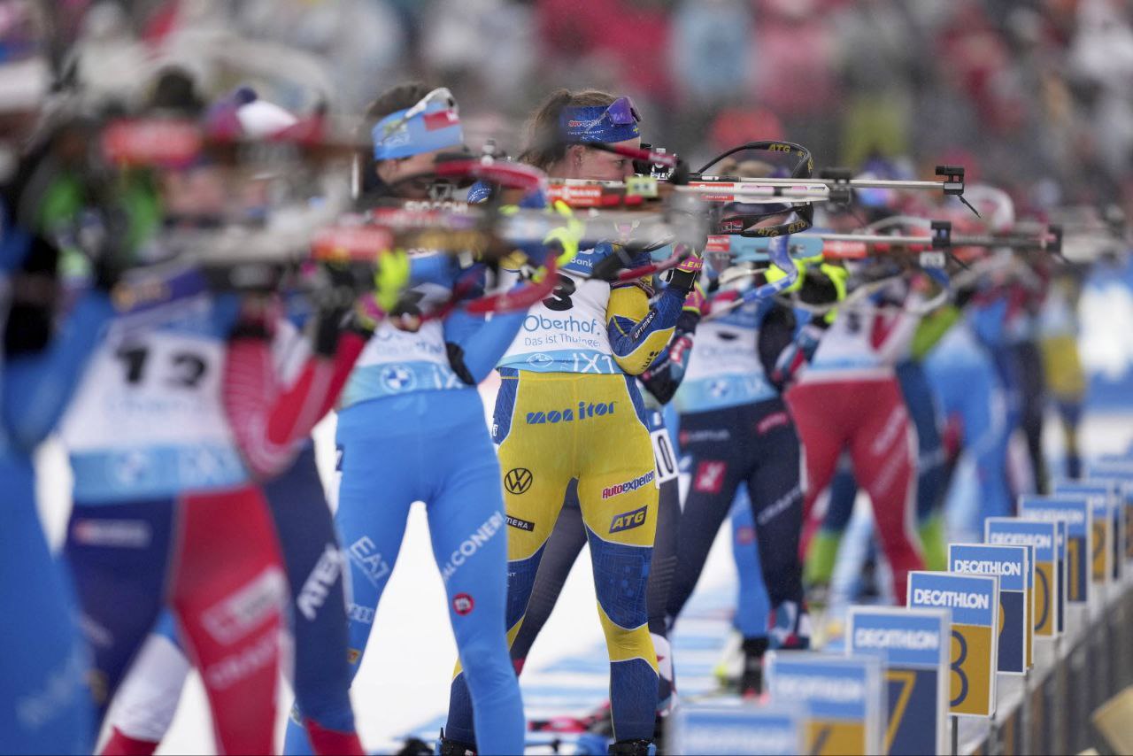 Atmosferă feerică în ultima zi a Mondialului de biatlon